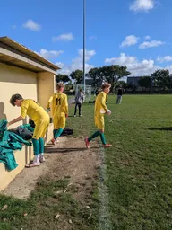 Mi temps 2_1 pour l'équipe locale ! Merci aux arbitres bénévoles 🙏